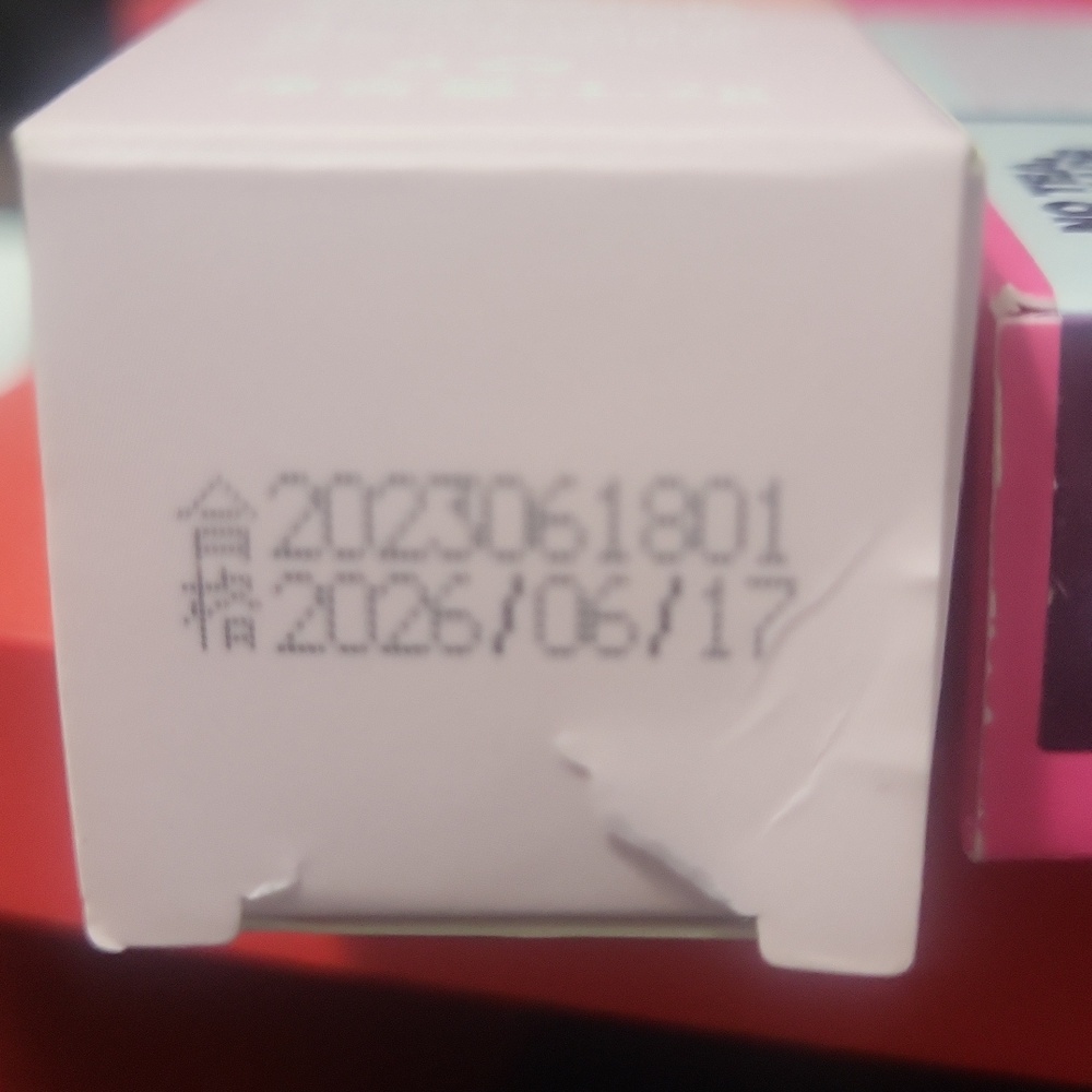 GElle Nail Removal & Care Kit — Jeffery Star 7 Items - Picture 3 of 7